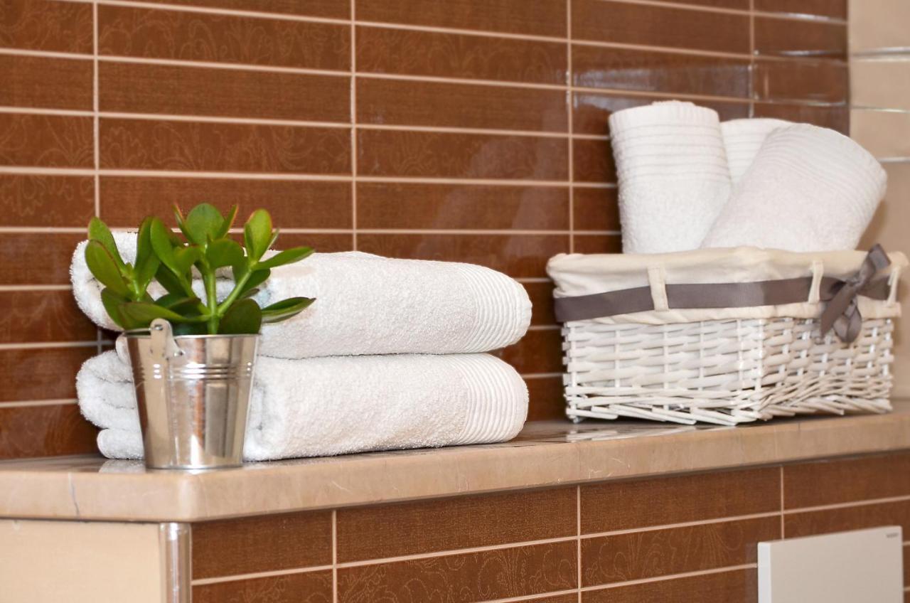 Apartmani Adela Solin Bagian luar foto