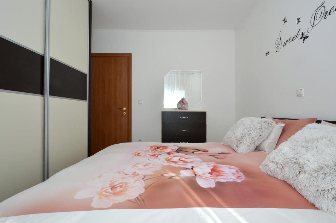 Apartmani Adela Solin Bagian luar foto