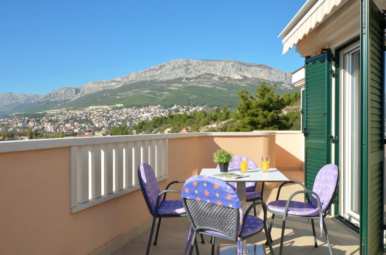 Apartmani Adela Solin Bagian luar foto