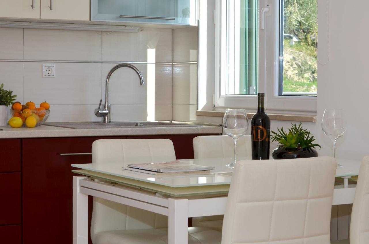 Apartmani Adela Solin Bagian luar foto